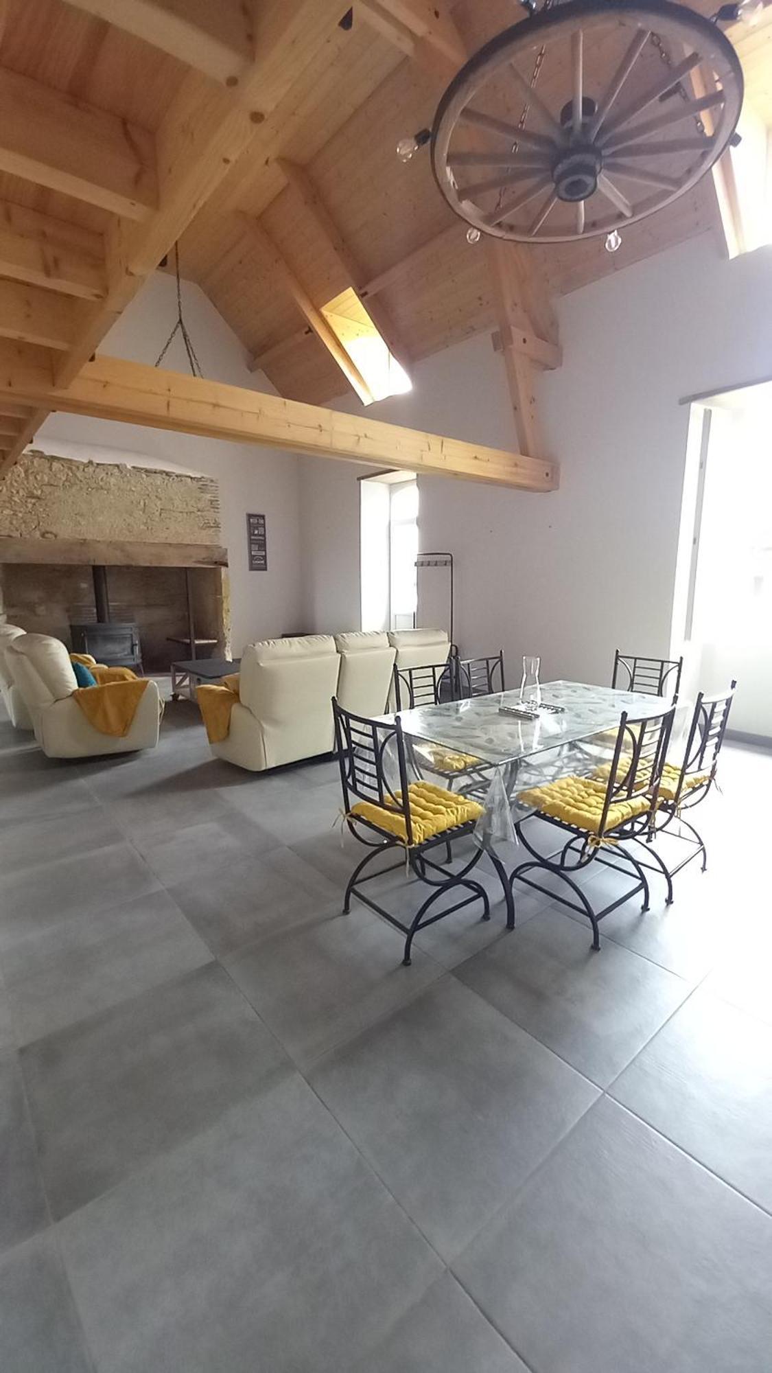 Gite A La Ferme Bassillon-Vauzé Extérieur photo