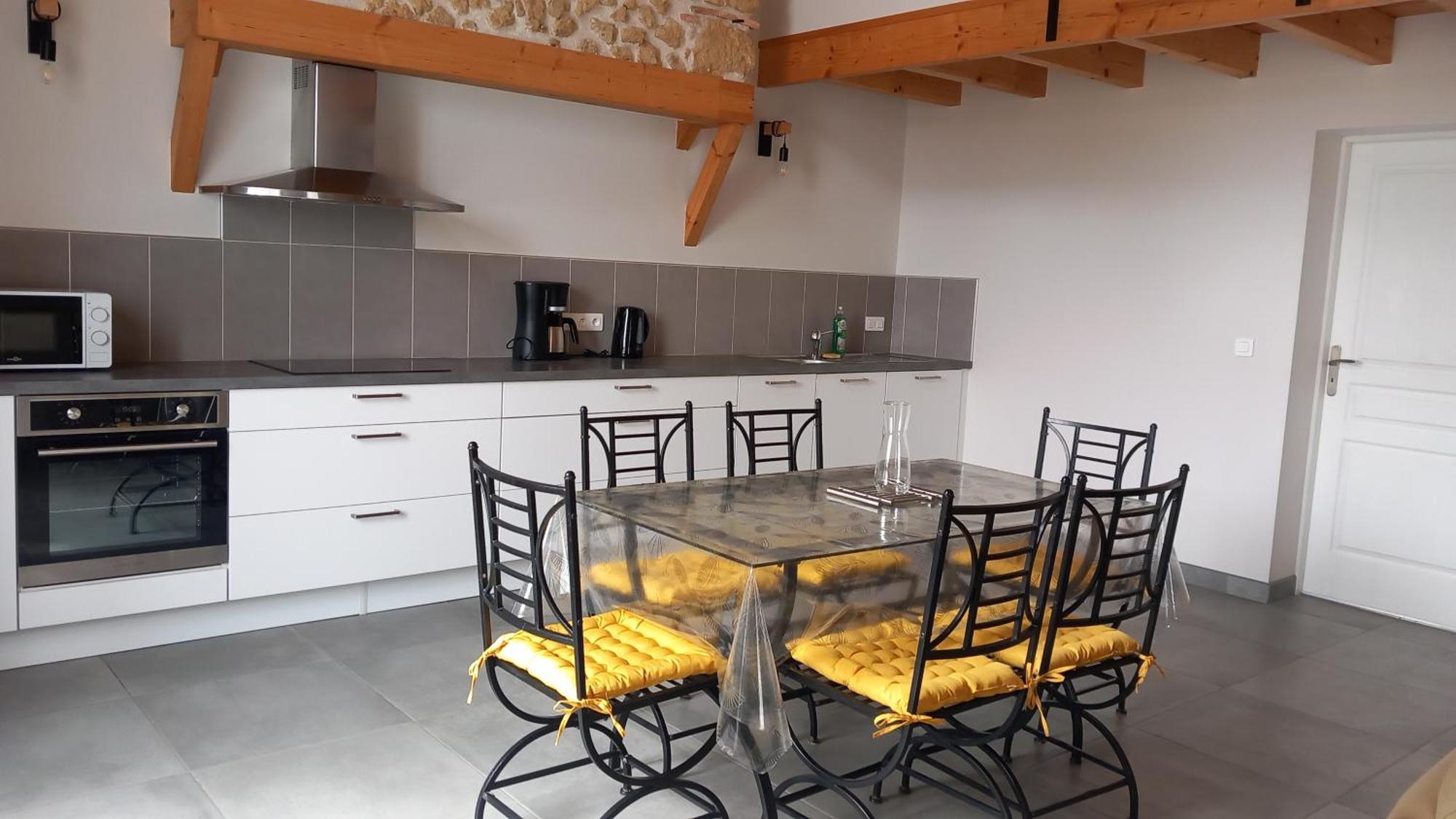 Gite A La Ferme Bassillon-Vauzé Extérieur photo